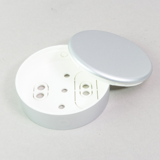 silberne Leuchtenanschlussdose aus Kunststoff, 5,99