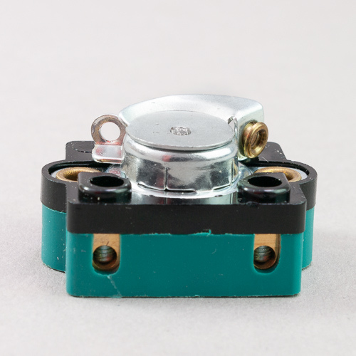 Serienzugschalter zum Leuchteneinbau, 7,99