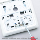 Aufputz-Taster für DDR Stromstoßrelais perlweiss